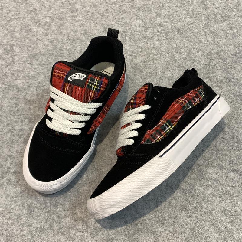 Knuskool Czarne Szkockie Lekki Luksus Buty Deskorolkowe Amerykański Retro Pulchne Buty Chlebowe Codzienne Buty Deskorolkowe dla Pary