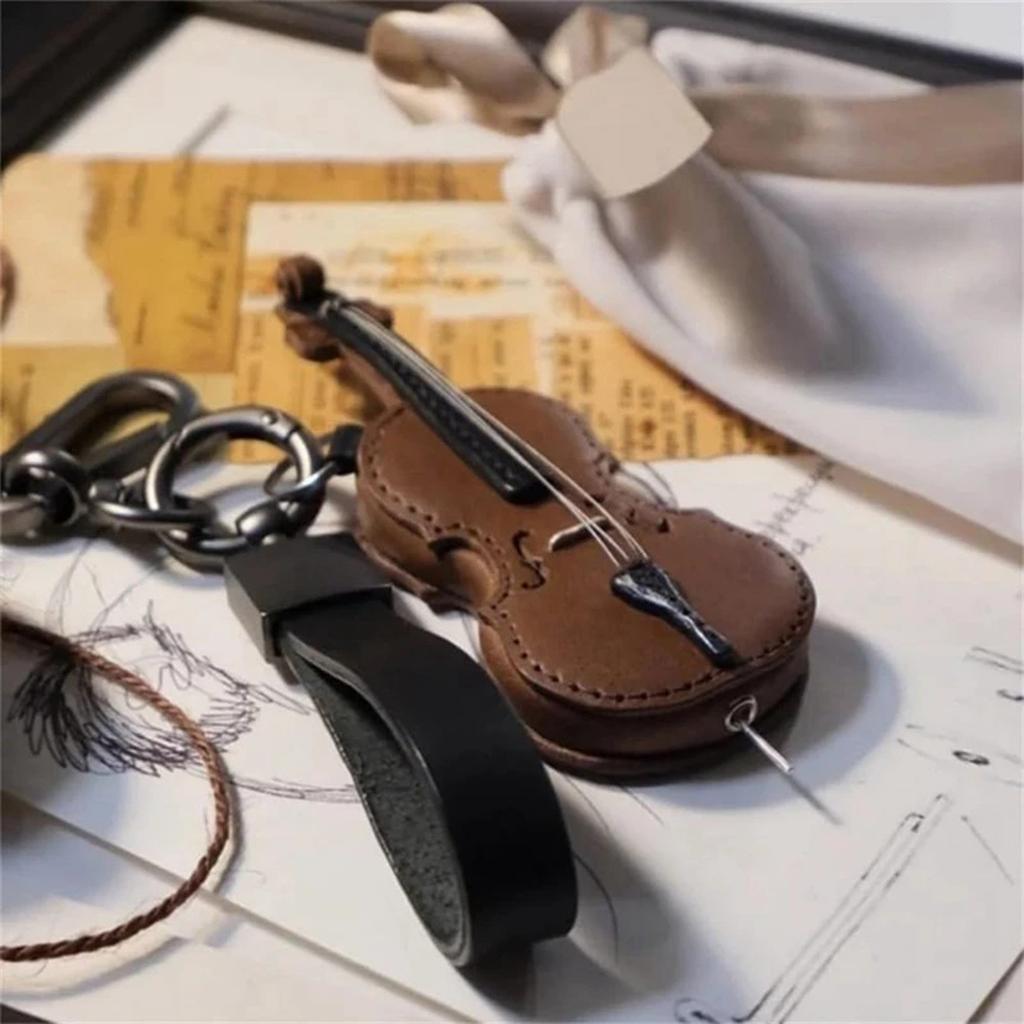 Vintage Leather Violin And Guitar Keychain Miniature Musical Instrument Keyrings Pendant Accessory For Music Lovers