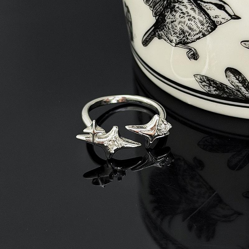 High-Value Diamond-Encrusted Zircon Bead Pentagram Open Ring Stacked With Niche Design Ring Woman