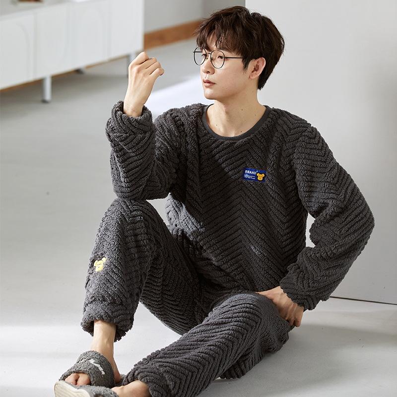 Men's Winter Thickened Coral Fleece Pajamas: Cute Cartoon Warm Homewear Set for Teenagers and Students