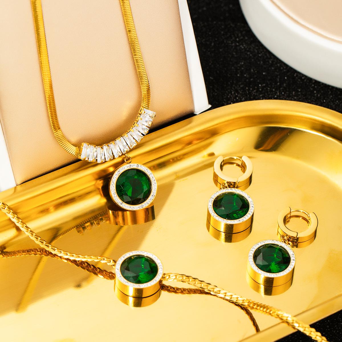 

Комплект женских украшений из нержавеющей стали: Не тускнеющее ожерелье, серьги и кольцо - Модные аксессуары