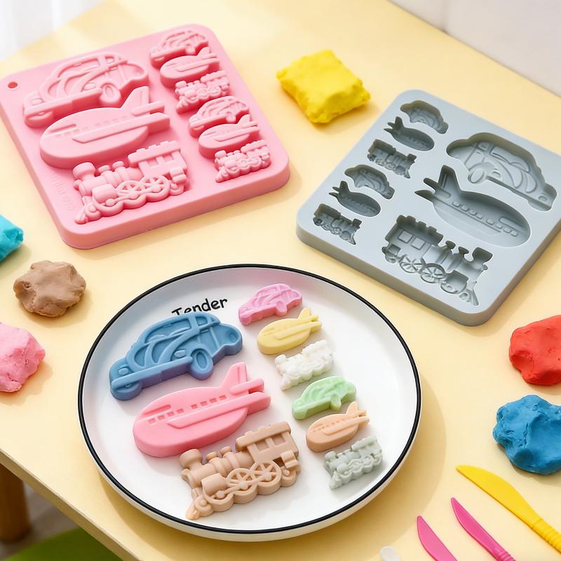 Schokoladen-Silikonformen 3D Oldtimer Zug Flugzeug DIY Silikon Fondant Kuchenform Tablett Backwerkzeuge für Süßigkeiten Mousse