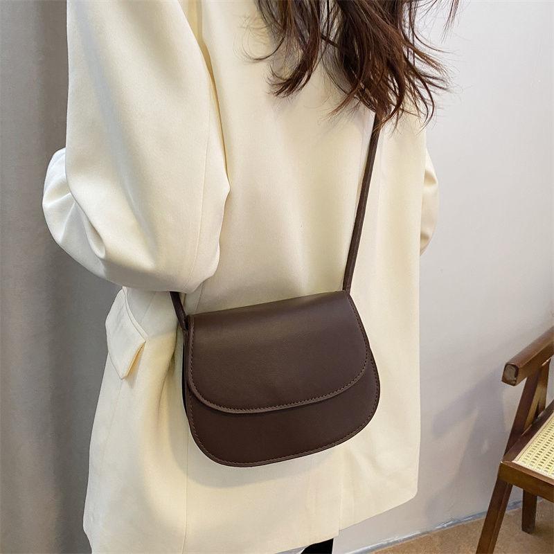 Underarm bag bag women's saddle bag retro high-end messenger bag ins niche design small bag