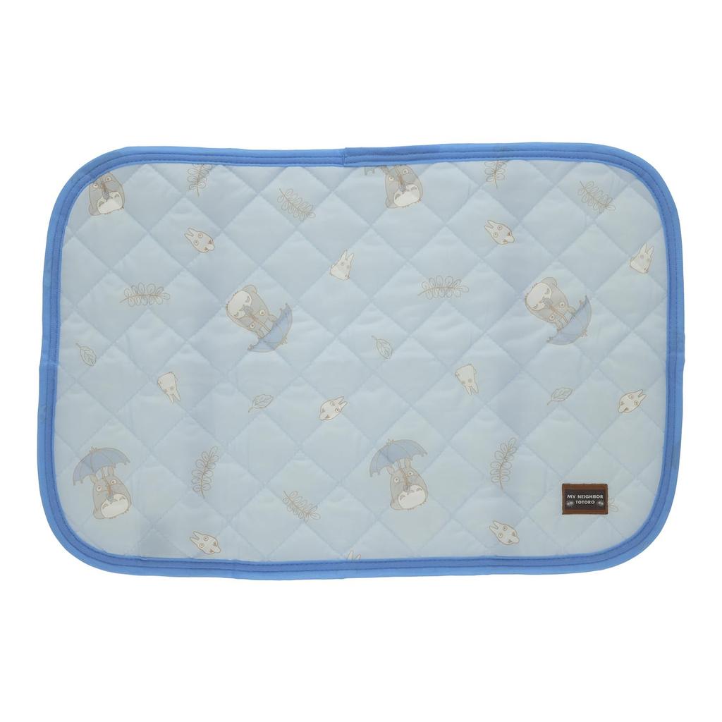 Marushin Cooling Ghibli My Neighbor Totoro Cool to the Perfect for Rainy Cooling for Boys and 1065004400 Pillowcase, Totoro, Design, Touch, Days,