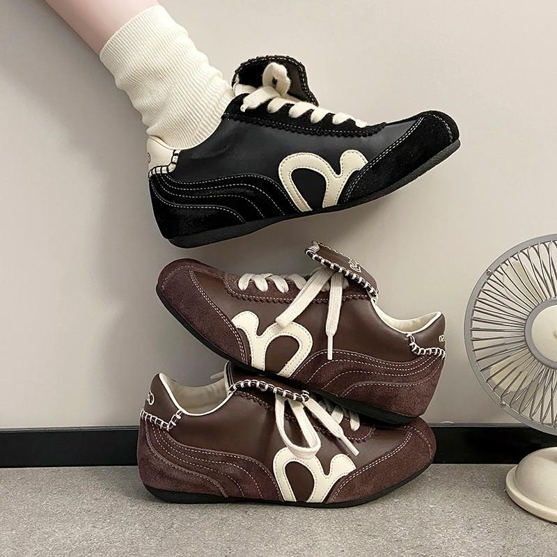 Fashion German Training Shoes Women 2025 New Genuine Leather Women Sneakers Flat Lace-up Retro Large Size Forrest Gump Shoes Women