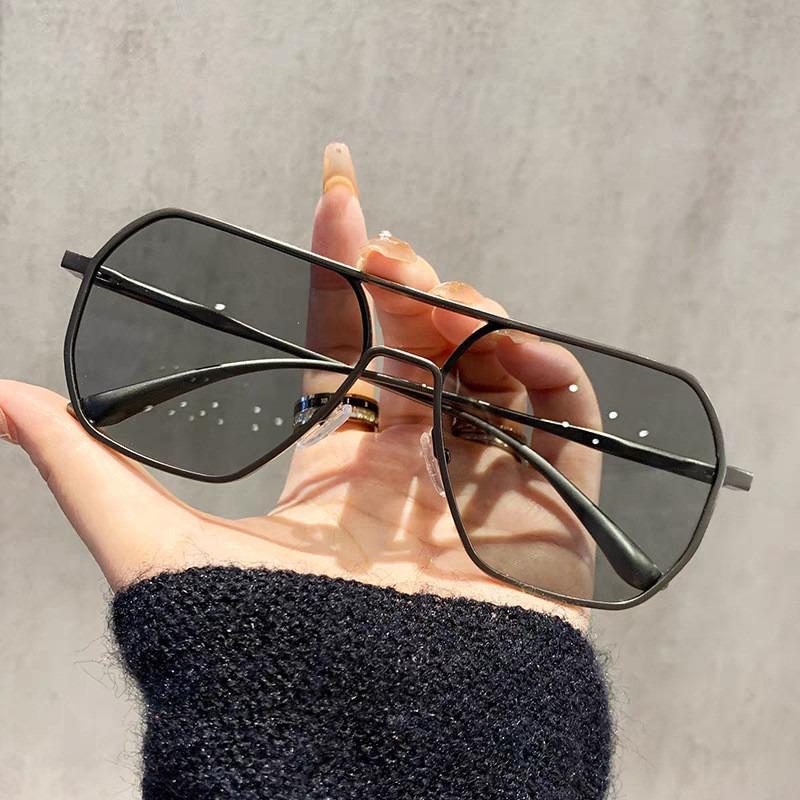 Polarized Sunglasses Men's Fishing Color-changing Sunglasses Day Night Dual-use Smart Pochromic