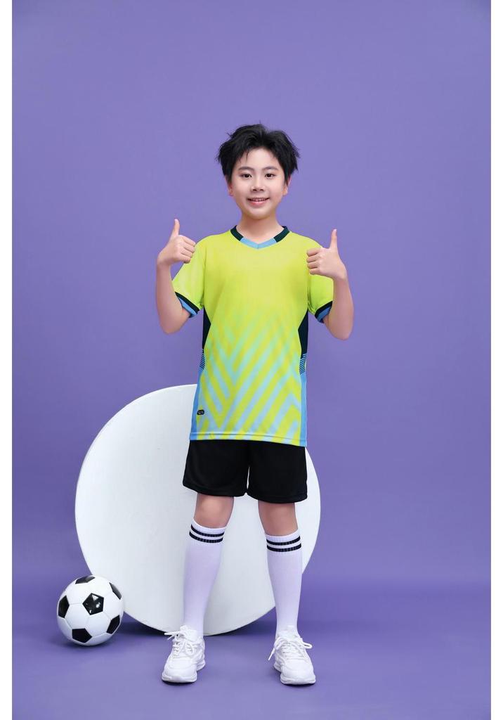 Summer Kids' Sports Uniform Set for Boys & Girls - Short Sleeve Jersey for Football & Badminton Training