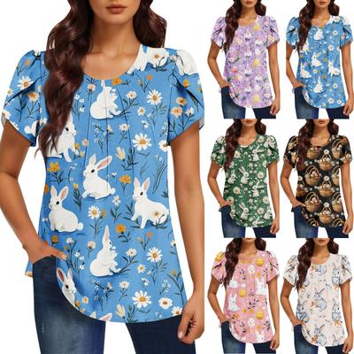 Camiseta feminina estilosa com decote redondo e manga curta estampada casual básica plissada