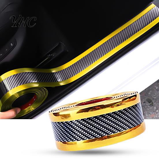 Pannello Rivestimento Striscia Adesiva Resistente all'Usura Texture Fibra di Carbonio Forte Adesività Antiscivolo Resistente ai Graffi Colore Duraturo Esterno Portiera Auto