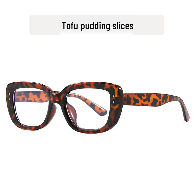 Women's Small Frame Square Cat-Eye Sunglasses with Rivet Design for Sun Protection - Trendy and Simple Runway Style