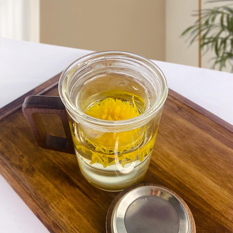 Tasse à Thé avec Séparation Eau/Thé Grande Capacité Ménage Résistante à la Chaleur Verre Tasse à Eau Bois de Noyer Verre Borosilicaté Élevé Tasse en Trois Pièces