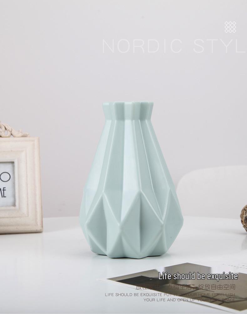 Nordic-Style Creative Plastic Vase: Multi-Color & Design Options for Green Plants & Dried Flowers