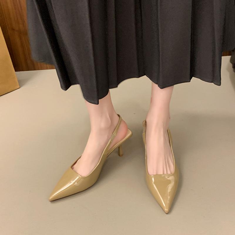 Mode Weiße Baotou Sandalen High Heels 2025 Neu Frühling und Herbst Feine Absätze Spitz Französisch Schwarz Temperament Einzelne Schuhe mit Rock