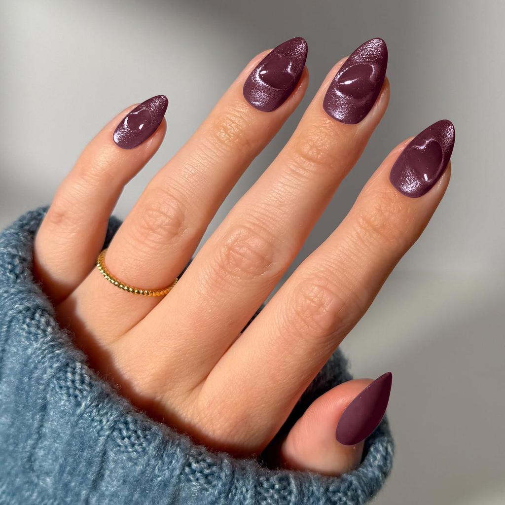 Cat Eye Wearable False Nails - Simple Whitening, Removable, High-End Nail Patches