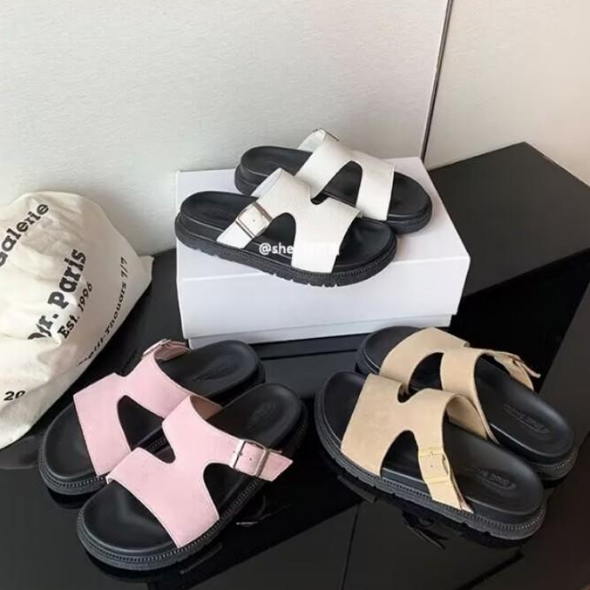 One-word cool slippers for women's outerwear 2025 spring and summer new fashionable versatile casual skirt platform beach shoes