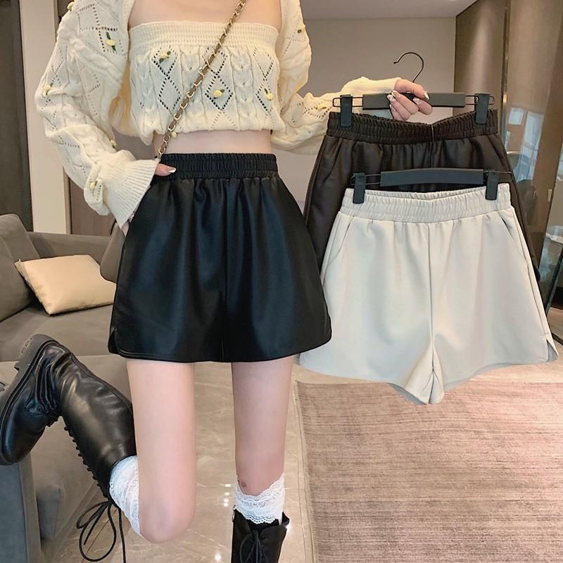Women's Fall Spring Casual Versatile Slimming Elastic Waist Wide Leg PU Leather Shorts Outer Wear Petite Hot Pants Mini Shorts