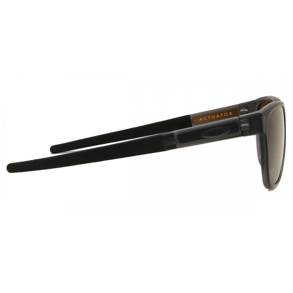 Oakley Oo9250a Actuator Asian Fit 925003 Men Sunglasses