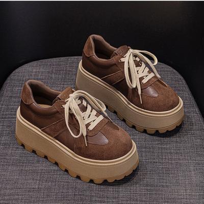 Pantofi talpă groasă înălțime interioară crescută pentru femei 2025 noi piele mată retro casual modă sport pantofi tip board pantofi pentru studente femei