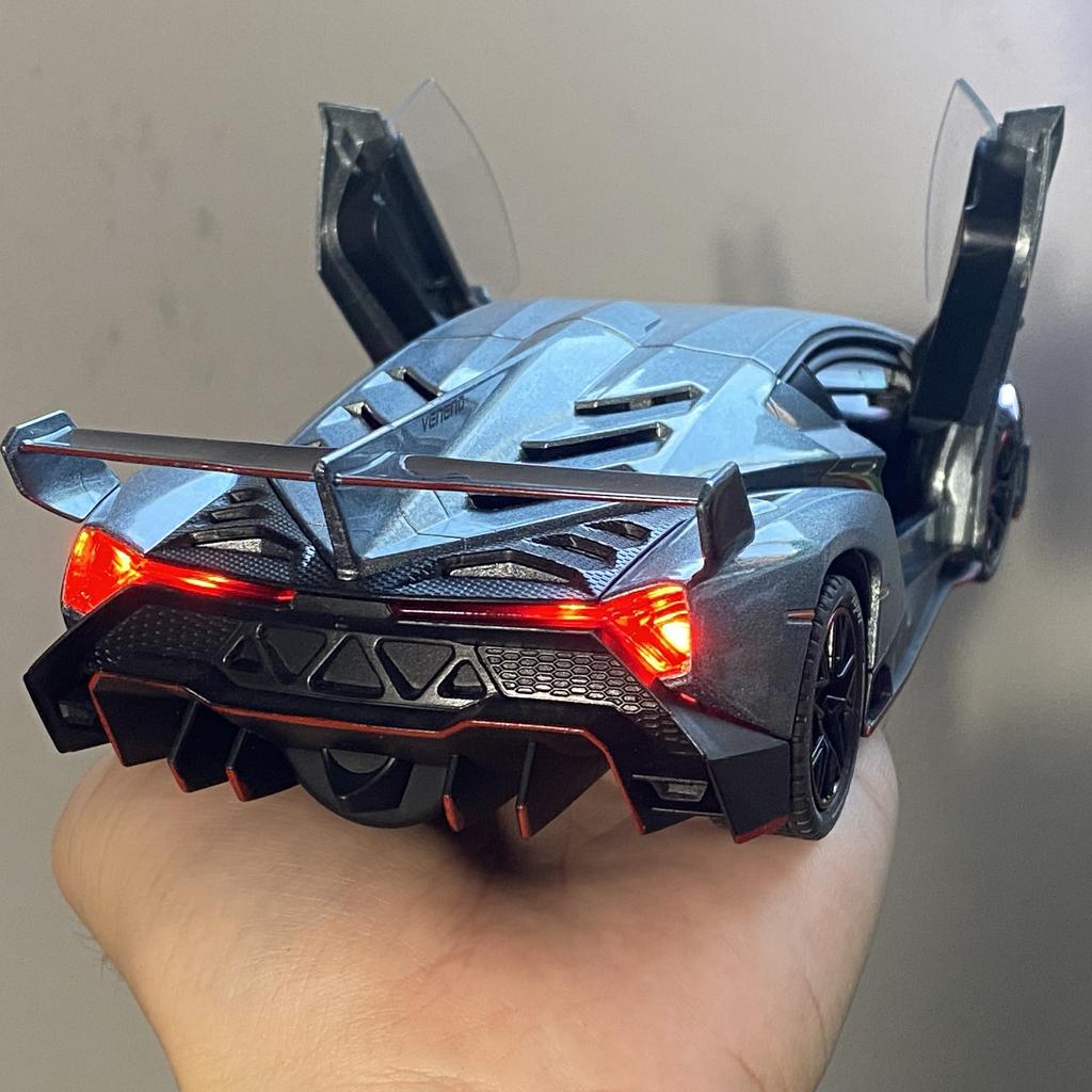 1/24 Lamborghini Veneno Limited Edition Supercar Alloy Diecast Metal Model Car Sound and Light Pull Back Children Toy Car Decoration Hobbies