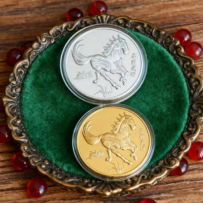 1Pc 40mm Metal Collection 2026 Chinese New Year Gold Souvenir Coins Lucky Animal Horse Collectible Coins Silver Challenge Coin