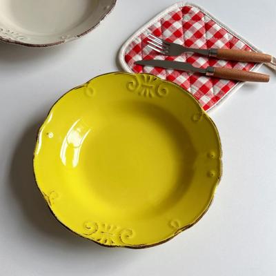 Französische geprägte Keramikplatte Blütenform Pasta Strohhutplatte Westlich Obst Gemüse Salat Scheibe Vintage Dessertschale