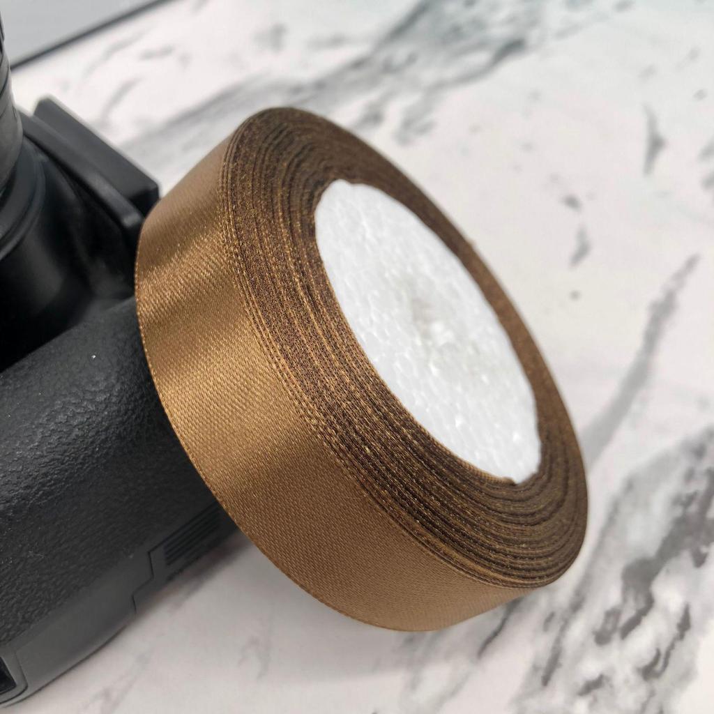 2.5cm Polyester Woven Ribbon for Flower Gift Packaging, Wedding Cakes, and Decorations in Silk Colors