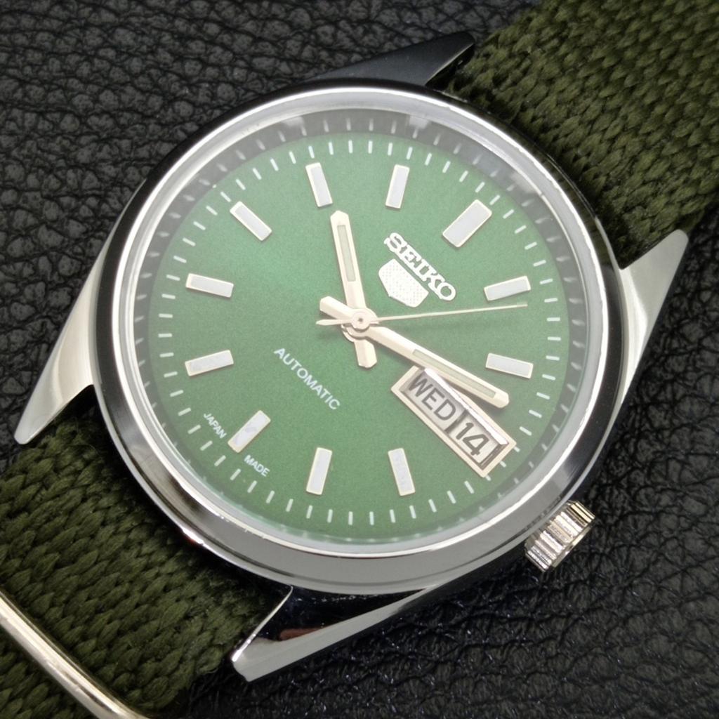 VINTAGE REFURBISHED SEIKO 5 AUTOMATIC JAPAN MENS GREEN DIAL WATCH a440611-9 Sk-a440611-1