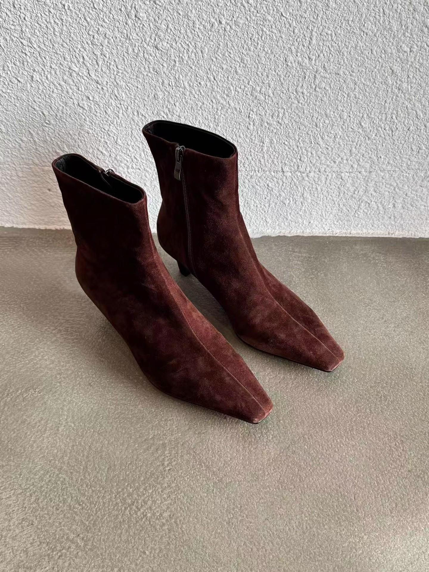 

version of niche Korean version pointed toe thin heel high heel short boots women s casual versatile white fashion thin Martin boots 40