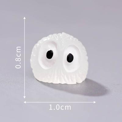 Tumsā spīdoša sveķu figūriņa, mikro ainavu dekoratīvs ornaments, multfilma - burvīgs, vīrusu iedvesmots, spīdošs galda rotājums
