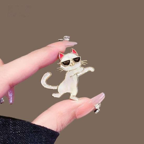 Dancing Kitten Shape Versatile Brooch Zinc Alloy White 1 Pc