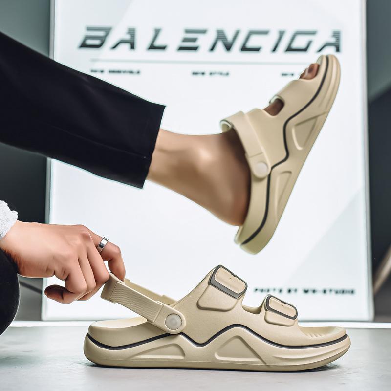 

Чоловічі нові повсякденні вуличні прохолодні шльопанці літні висококласні нековзкі та дезодоруючі для водіння два способи носіння м які шльопанці на плоскій підошві 46