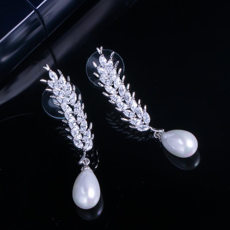 CMM High Quality Fashion Cubic Zirconia Dangling Drop Artificial Pearl Jewelry Wheat Feather Earrings