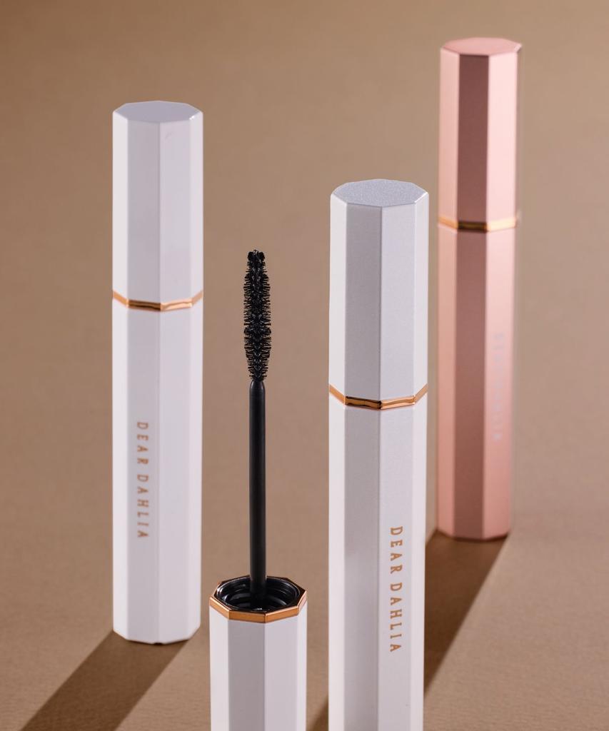 Paradise Dream Lash Volumizing Mascara