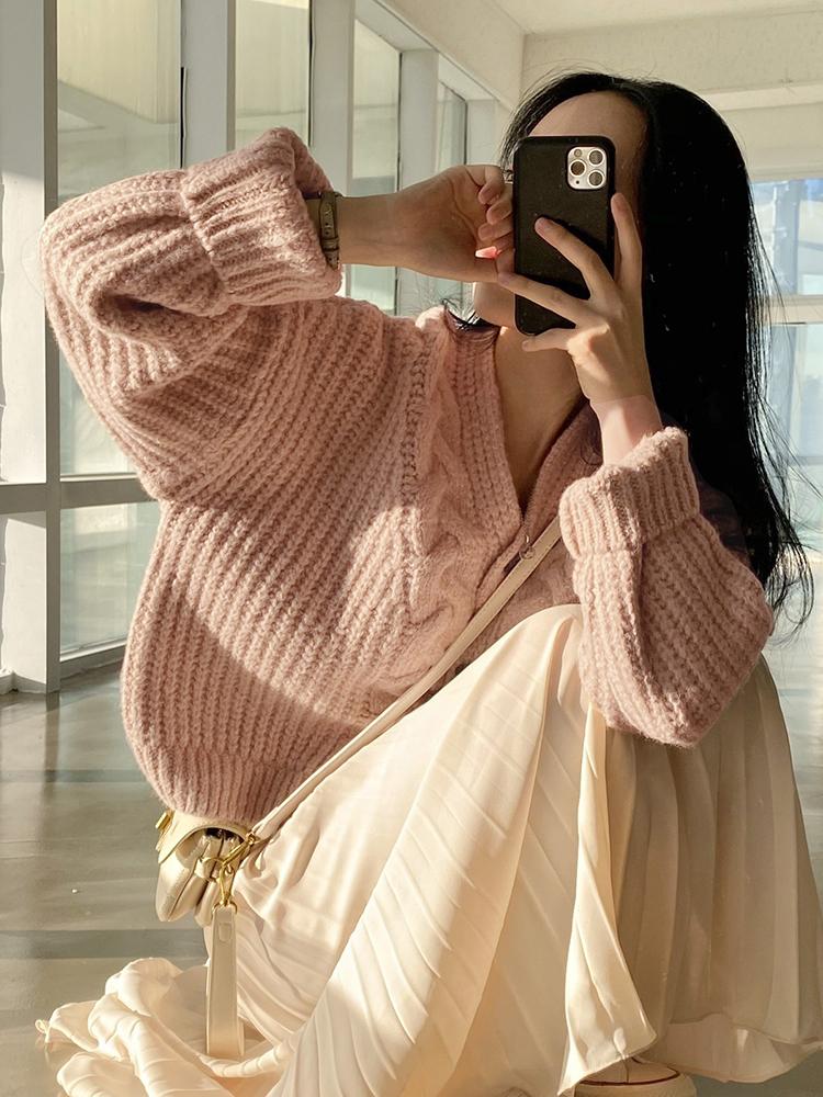 2026 Korean Thick Women Cardigan Knitted Sweater Autumn Winter Chic Loose Long Sleeve Tops Simple Solid Sweater Female