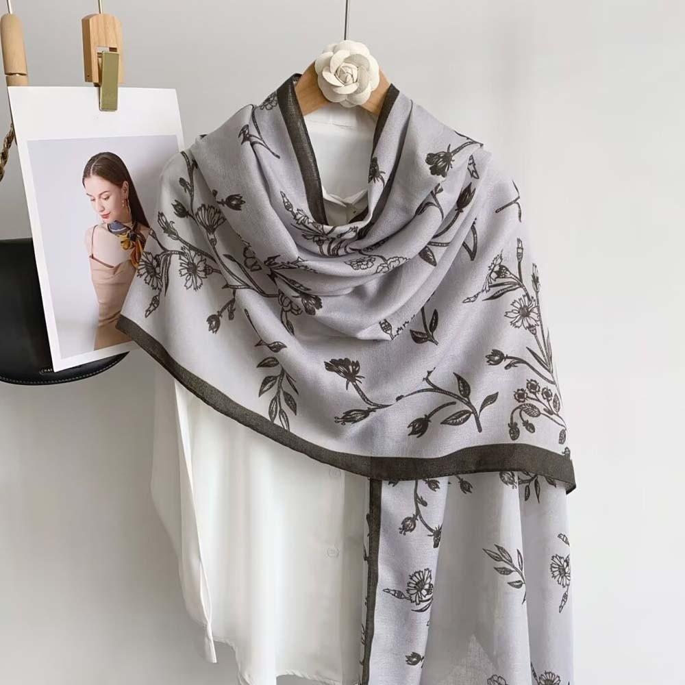 Breathable Thin Large Shawl Bird Patterned Sunscreen Headscarf Fashion Women Floral Scarf  Girls