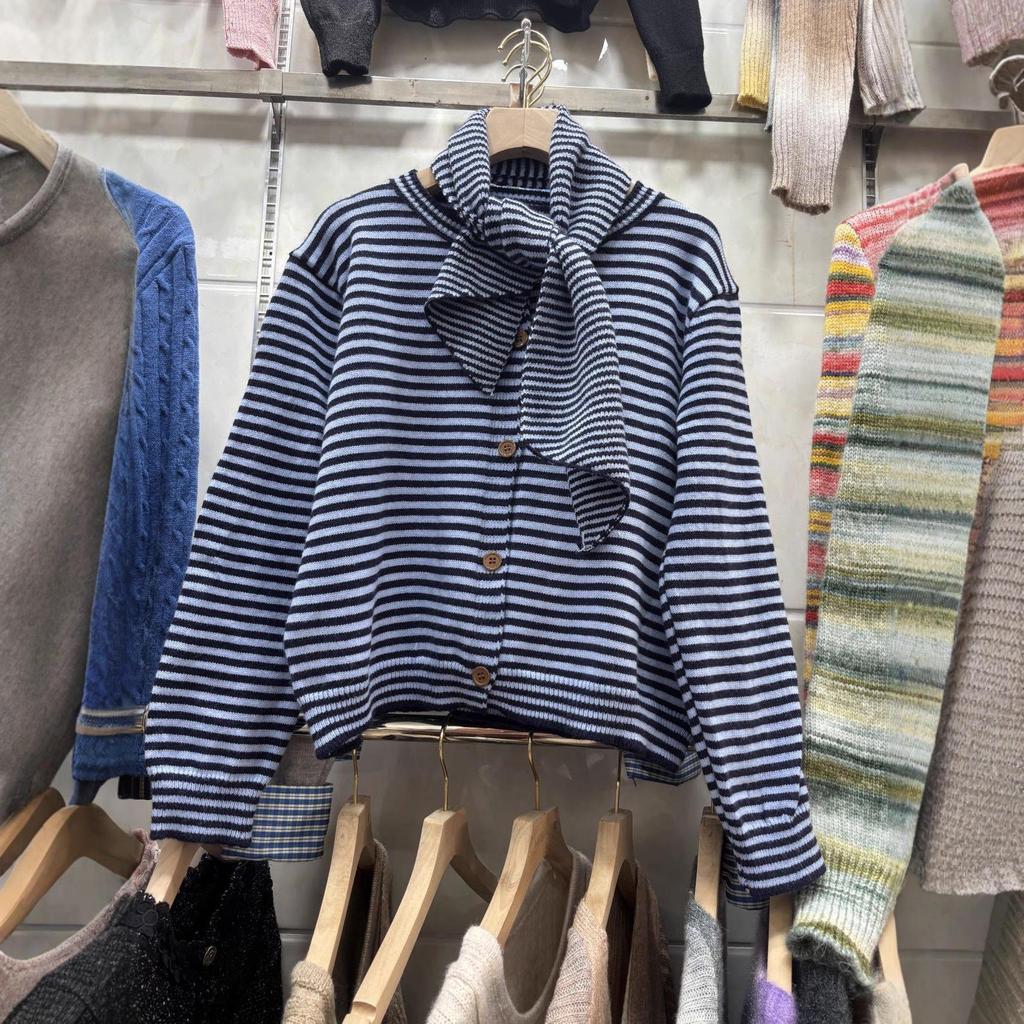 Design Sense Damen Gestreifte zum Binden Gestrickte Strickjacke - 2025 Herbst/Winter Kollektion.