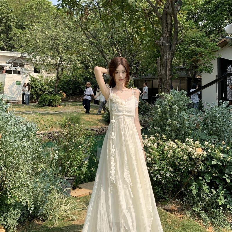 Holiday Style Flower Design Suspender Dress Women's 2026 Summer New Waist Thin Very Fairy Long Skirt