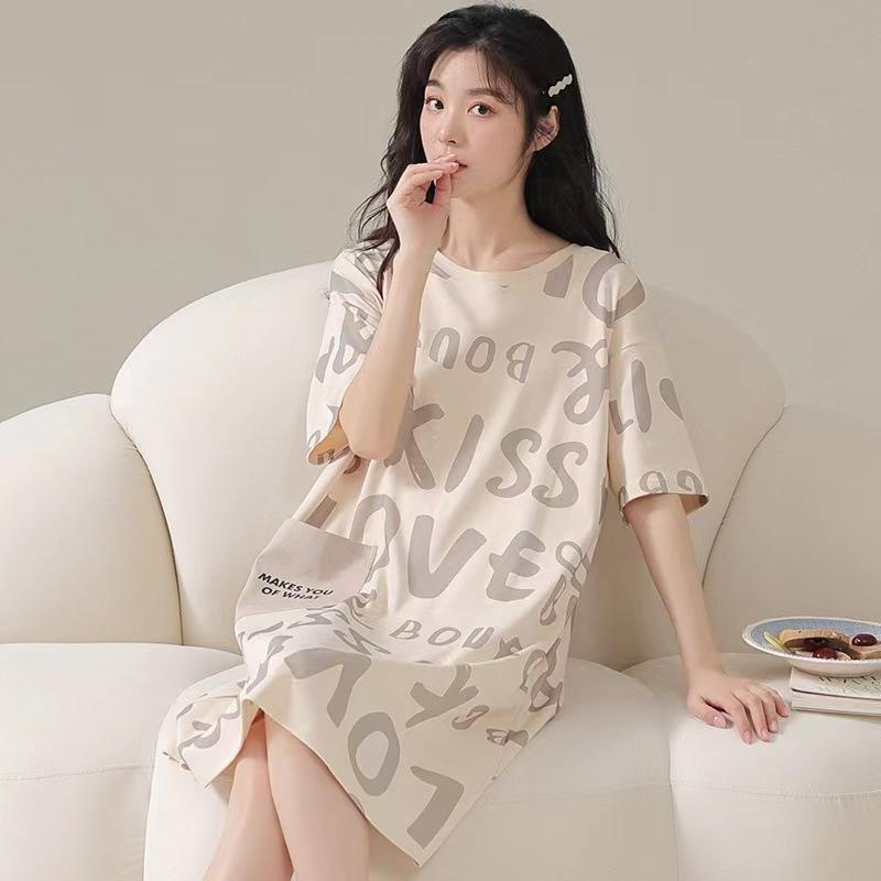 Summer Women Dress Large Short-Sleeved Cartoon Nightdress with Cute Bear Graphic Vestidos