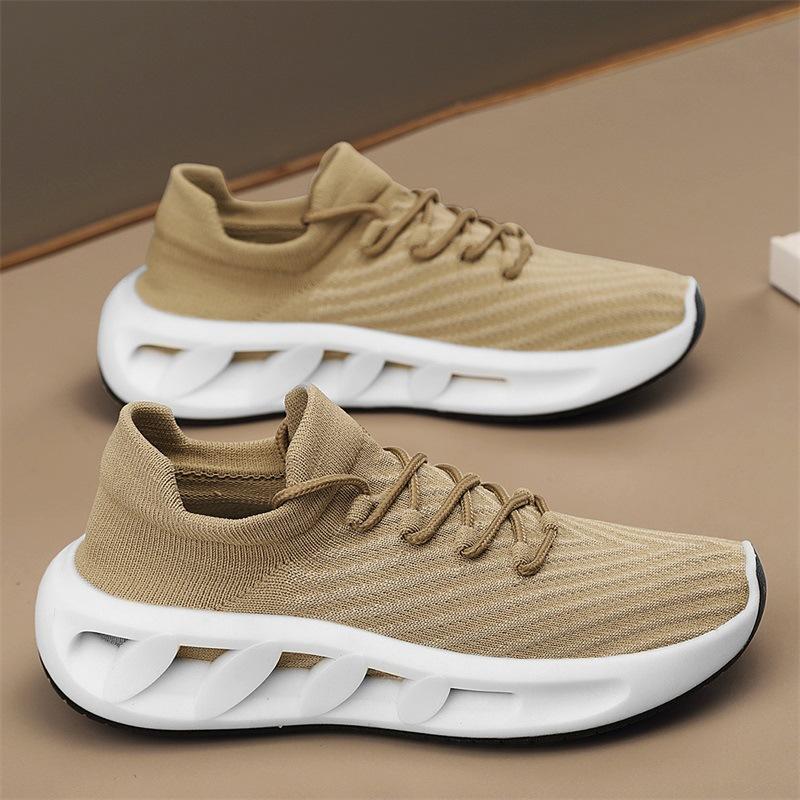 Spring and Summer New Men's Shoes Sports Shoes Mesh Breathable Running Shoes Thick Bottom Super Light Soft Bottom Men's Casual Shoes