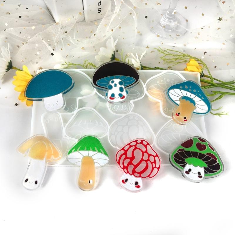 Pendant Molds Keychain Jewelry Mold Mushroom Shape Silicone Keychain Mold Silicone Material Hand-Making Tool for Pendant