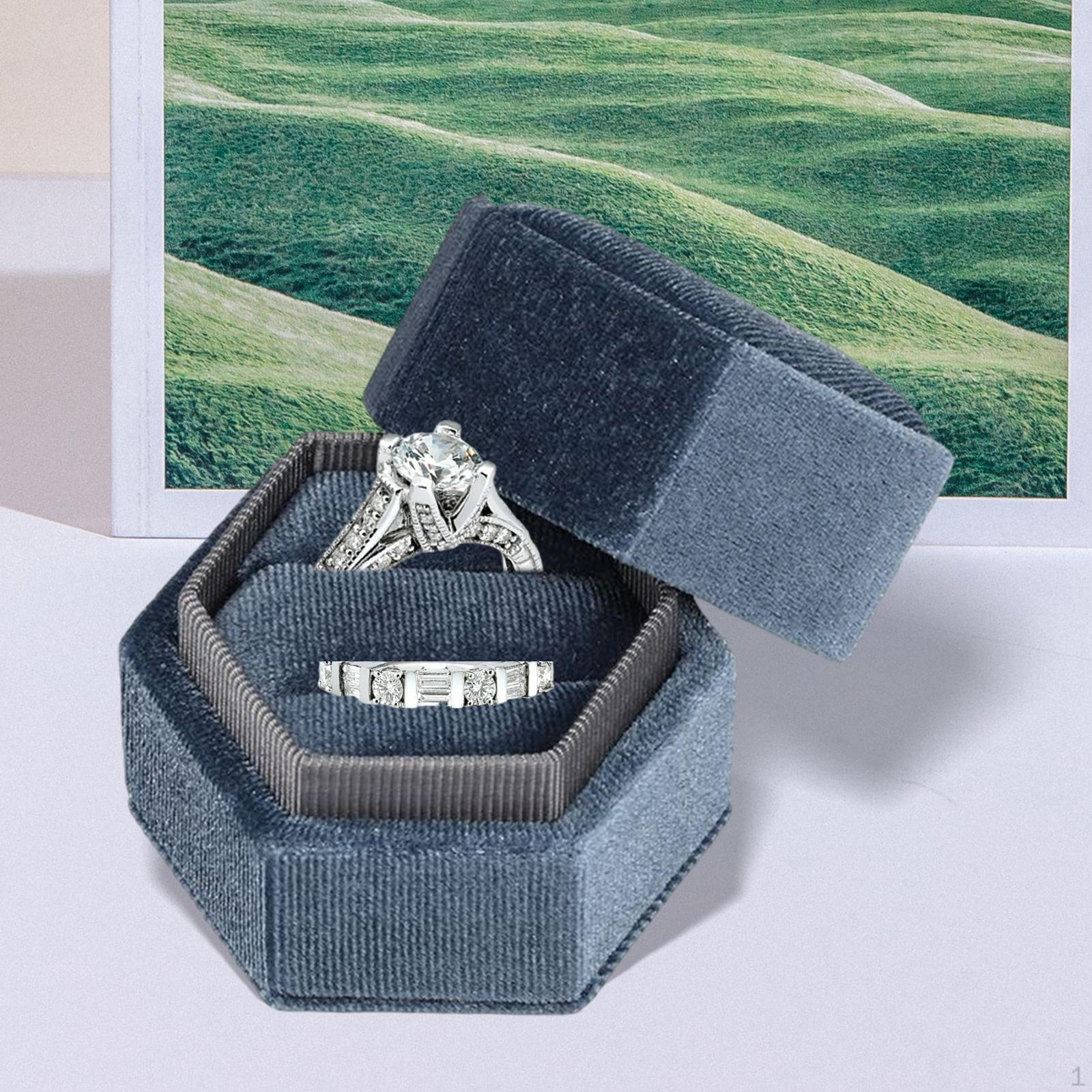 Elegant Velvet Ring Box for Special Occasions Gray blue