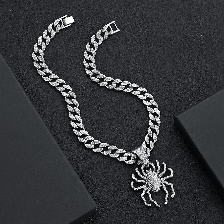 European and American Punk Trend Three-dimensional Large Spider Pendant Necklace Hip-hop Street Dance Diamond-encrusted Cuban Chain Men's Accessories
