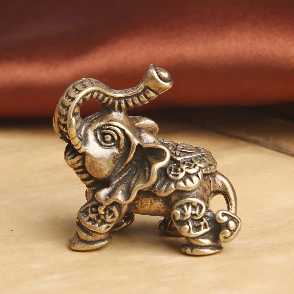 Brass Lucky Elephant Wealth Vintage Copper AnimalOffice Home Antiques Accessories Figurines Desktop Decorations Creative Gifts