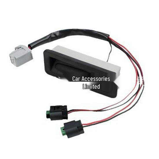 LR015457 fits the tailgate lock actuator motor for the 2010 fourth-gen Land Rover Discovery.