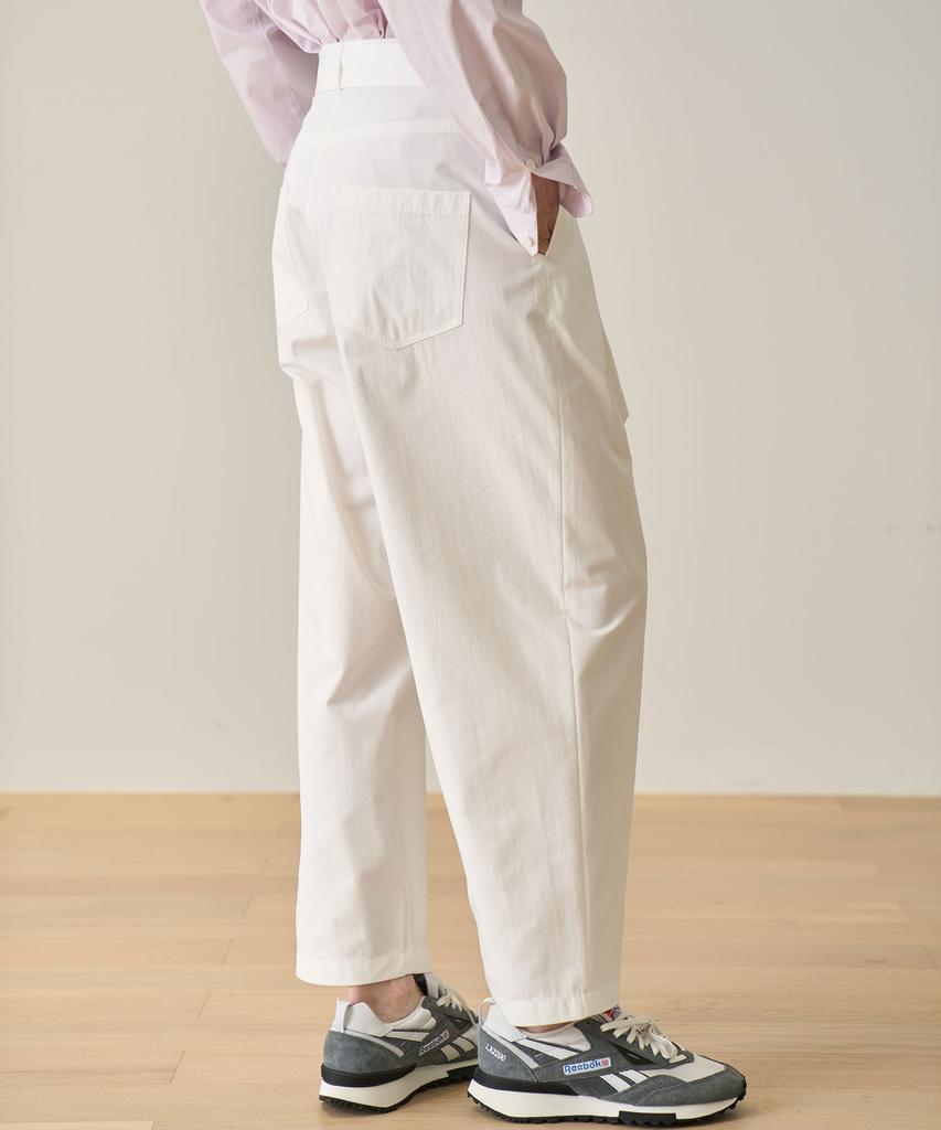 GRIDAJ Cotton Bio-Washed Belted Double-Pleated Pants _ White