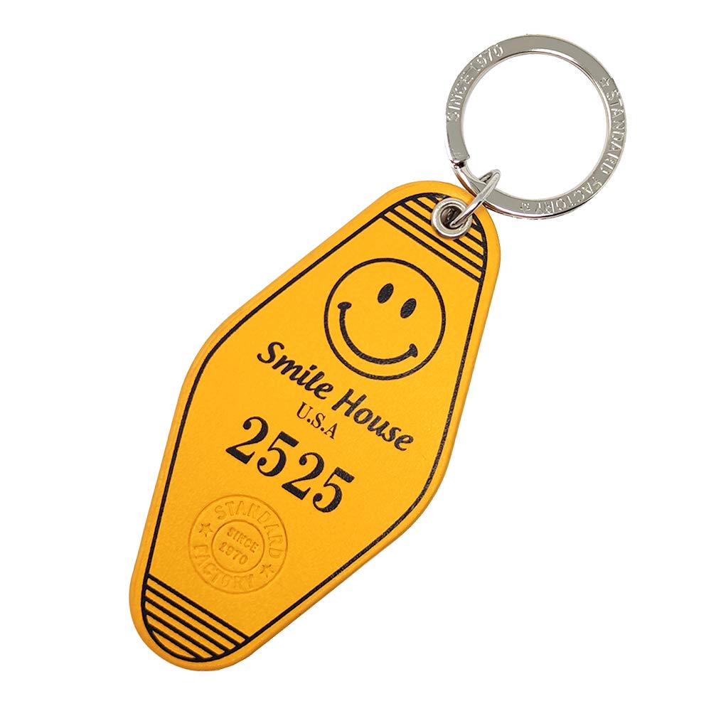 

Motel Hotel Smile Leather Cute Leather Key Ring [Standard Factory] Keychain, Keychain, (YELLOW) mkr-001c
