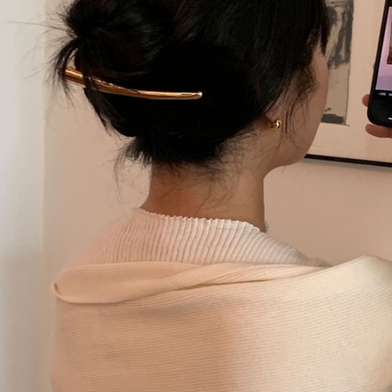 Byweekend Dune Metal Hair Pin_gold