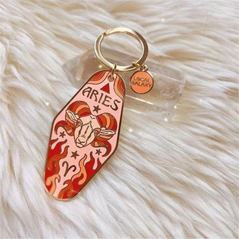 Animal Charm Themed Keychain Metal Keyring Lightweight Portable For Bag or Keys Gift Worthy Accessory