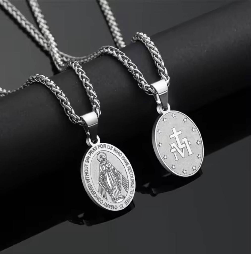 Virgin Mary Pendant Necklace for Women Amulet Christian Prayer Stainless Steel Jewelry Gift