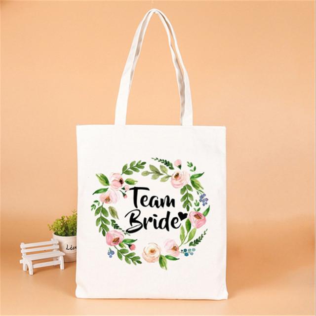 Decorazione di nozze Team Bride To Be Borsa in cotone e lino Borse regalo per damigella d'onore Regalo per addio al nubilato Forniture per addio al nubilato